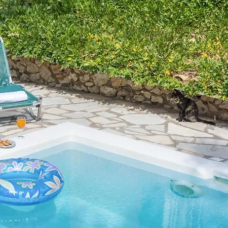 Katouna Sleeps 5 With Pool Air Con And Wifi Lygia (Lefkada)