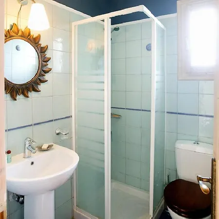 Katouna Sleeps 5 With Pool Air Con And Wifi *
