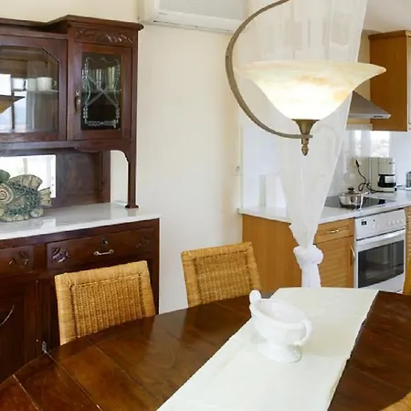 Villa Katouna Sleeps 5 With Pool Air Con And Wifi Lijá
