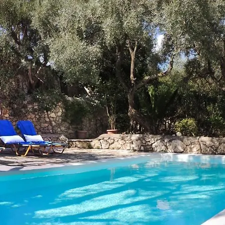 Villa Katouna Sleeps 5 With Pool Air Con And Wifi *