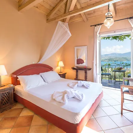 Katouna Sleeps 5 With Pool Air Con And Wifi Lijá